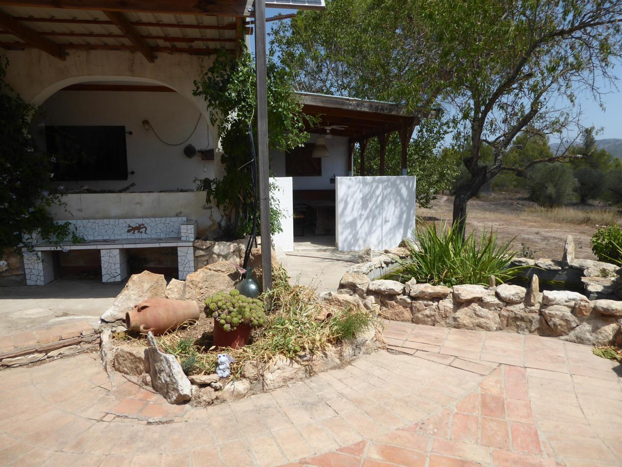 Mas Blauet - With 2 And Shared Pool Holiday home *